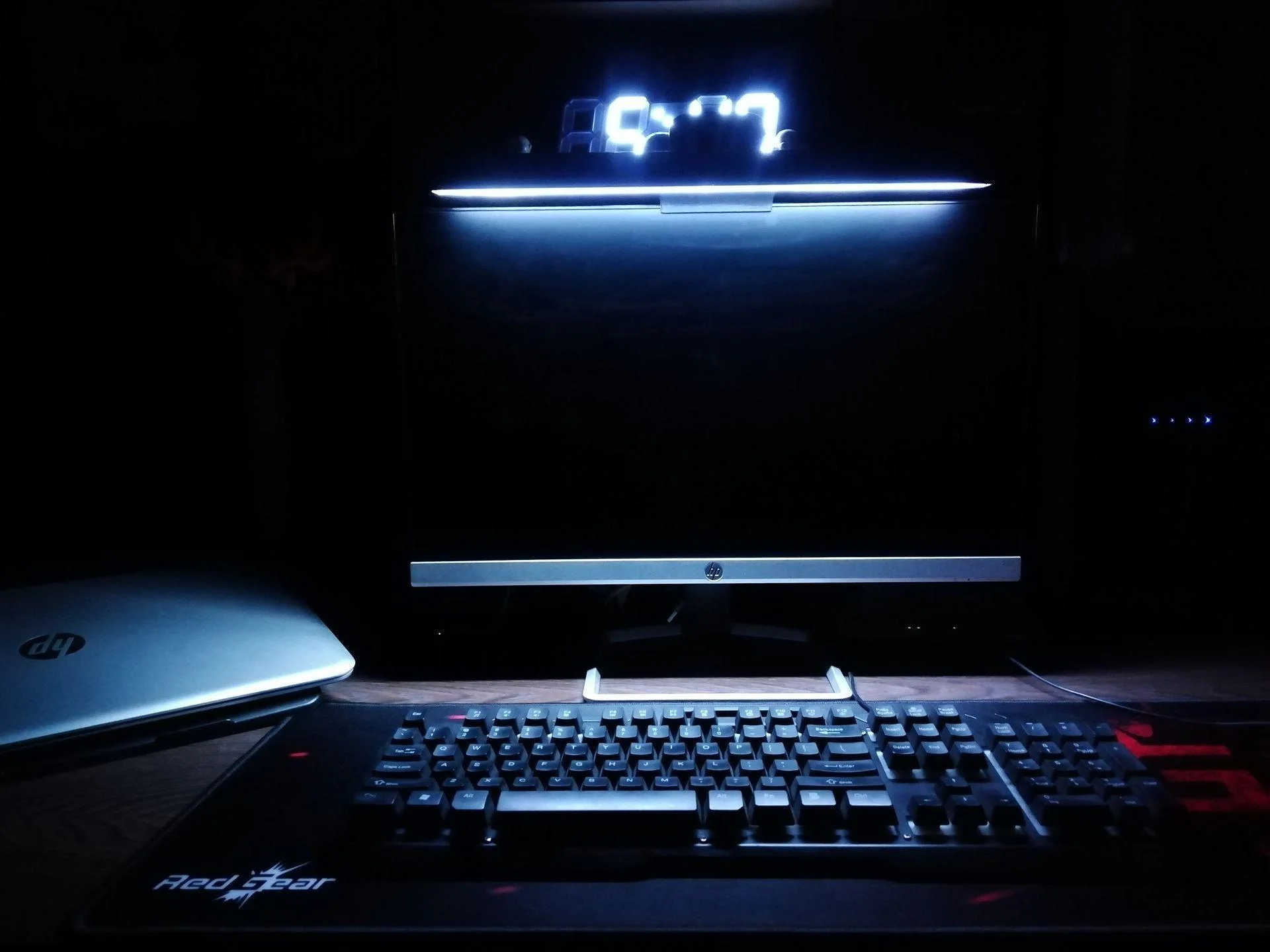 Monitor ScreenBar